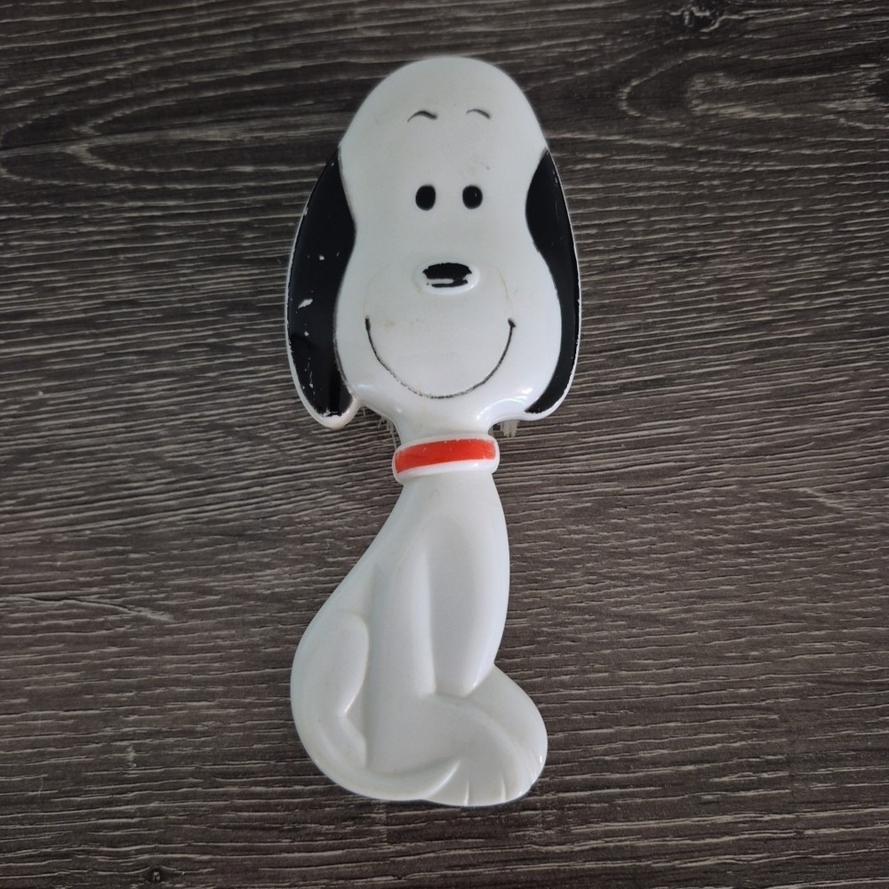 1970 Peanuts Snoopy Hair Brush Only United‎ Features Avon Vintage Vtg 70